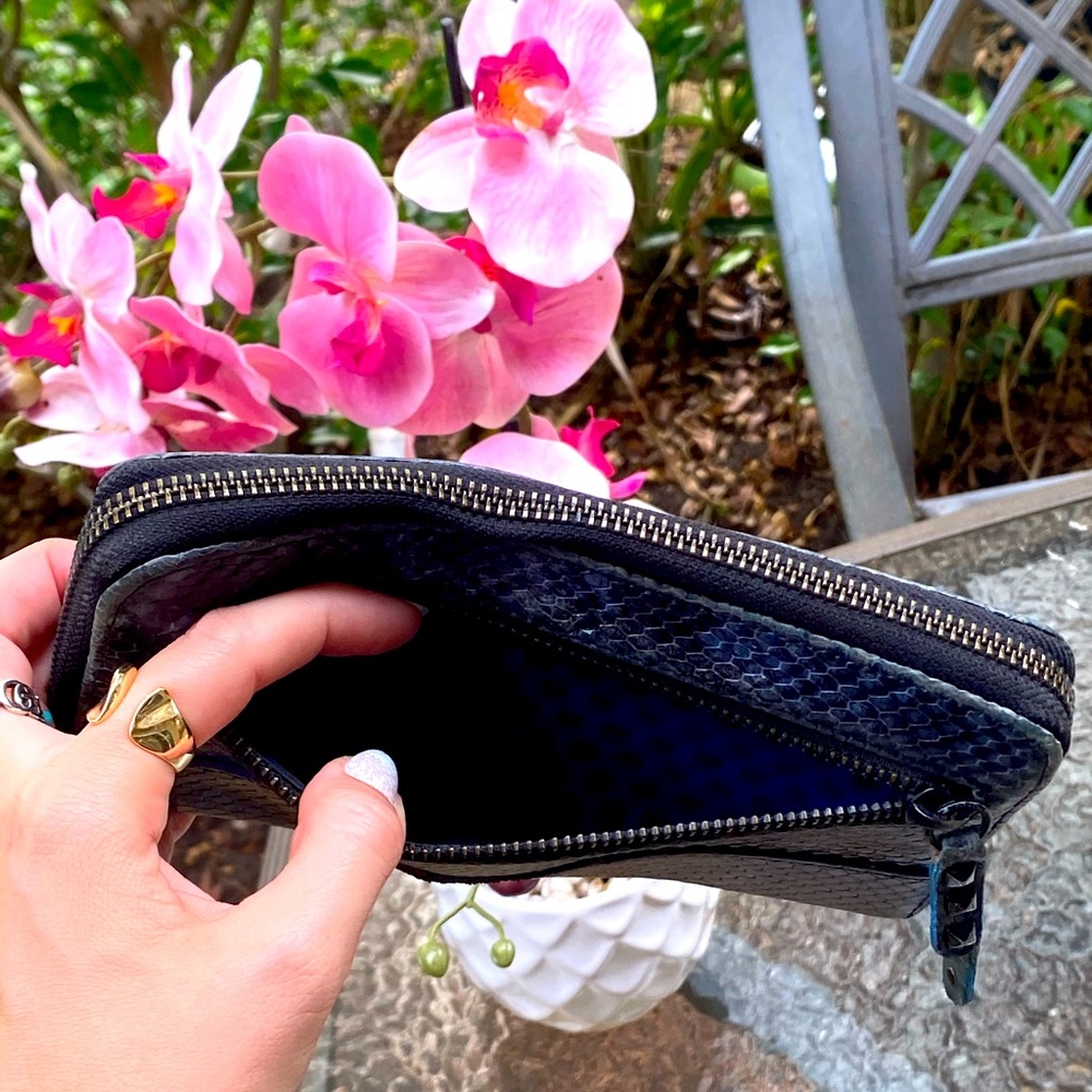 Rebecca Minkoff Blue & Purple Snakeskin Zip Wallet - Picture 8 of 16